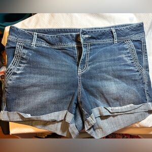 Stylish Blue Denim Shorts